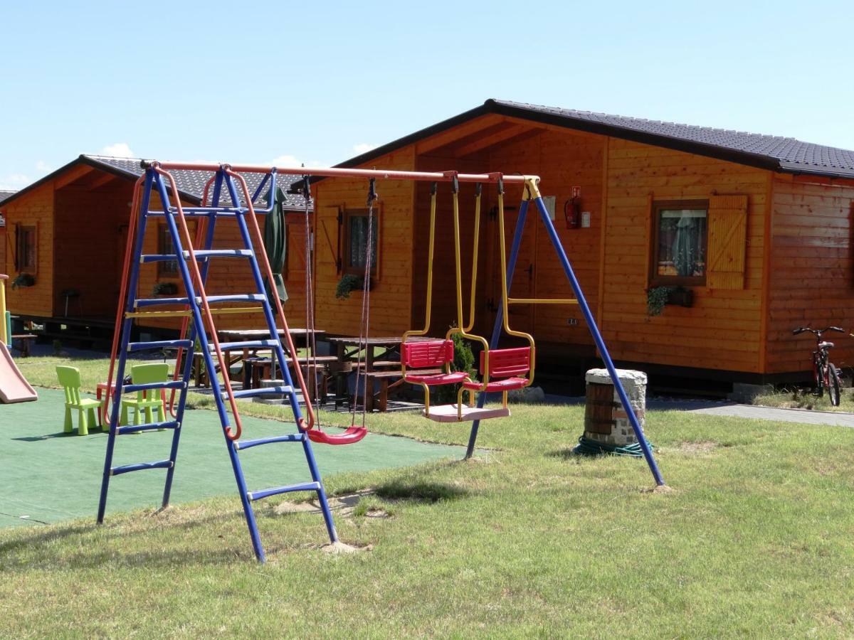 Domki Letniskowe Wikar Wicie (West Pomeranian) Exterior foto